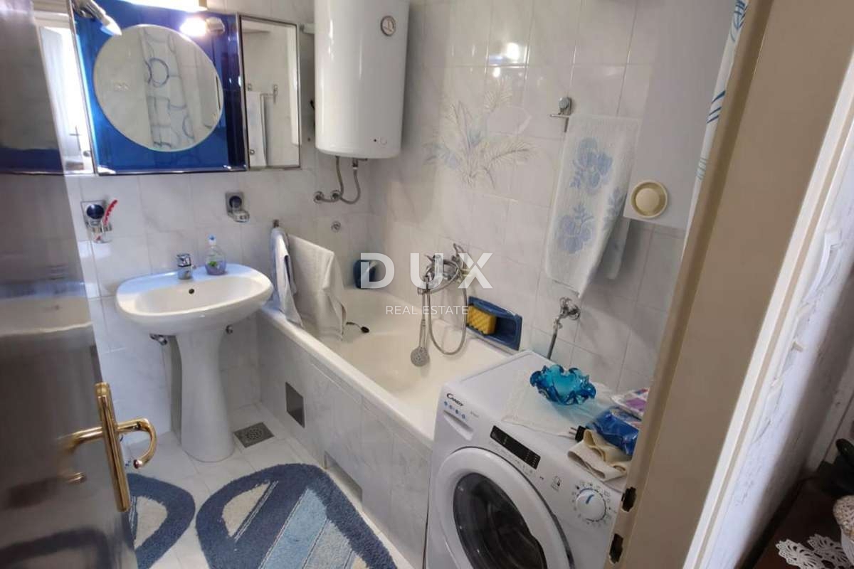 RIJEKA, DONJA VEŽICA – Prenovljeno dvosobno stanovanje s pogledom na morje in balkonom