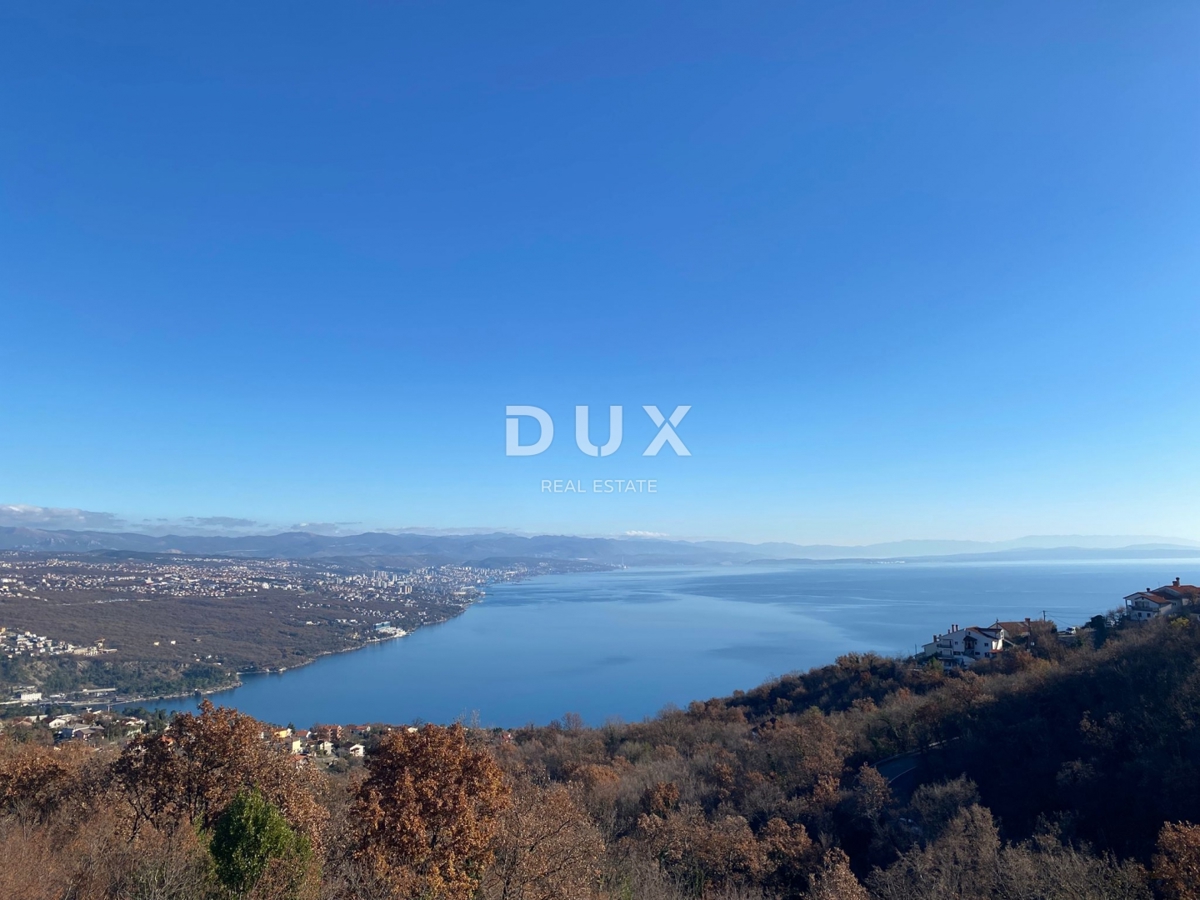 OPATIJA, BREGI - samostojna hiša 400 m2 + vrt 826 m2 + 3 garaže s pogledom na morje! PRILOŽNOST!