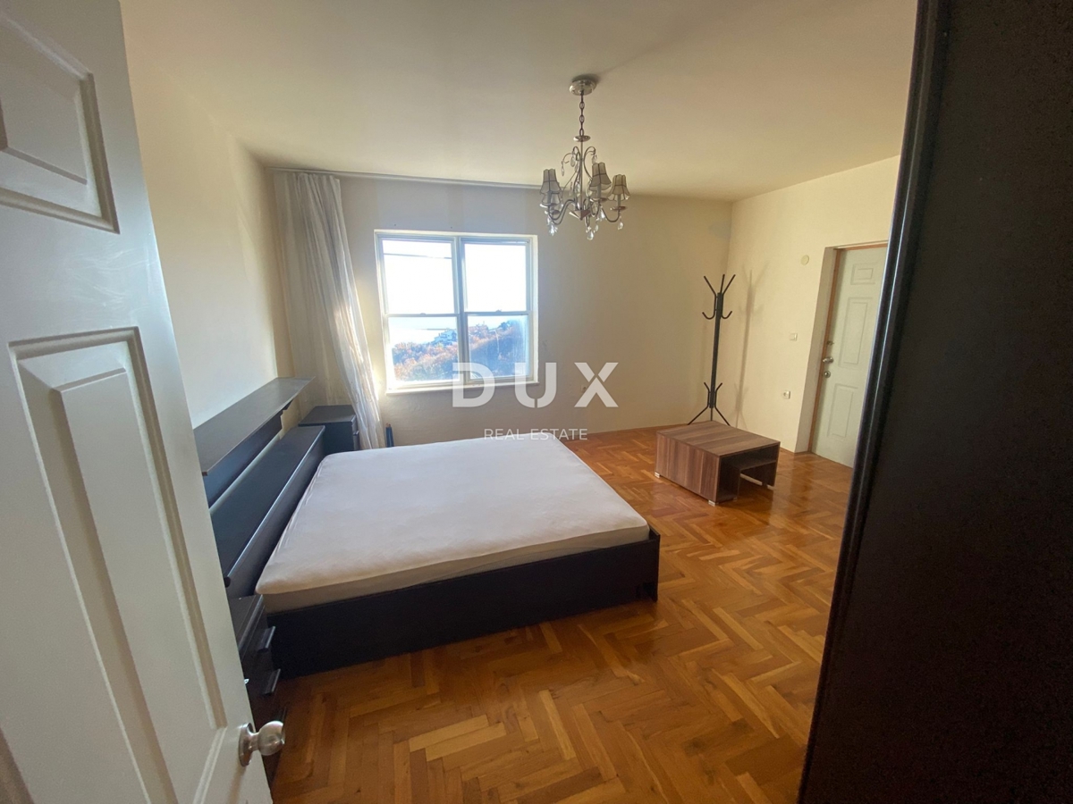 OPATIJA, BREGI - samostojna hiša 400 m2 + vrt 826 m2 + 3 garaže s pogledom na morje! PRILOŽNOST!