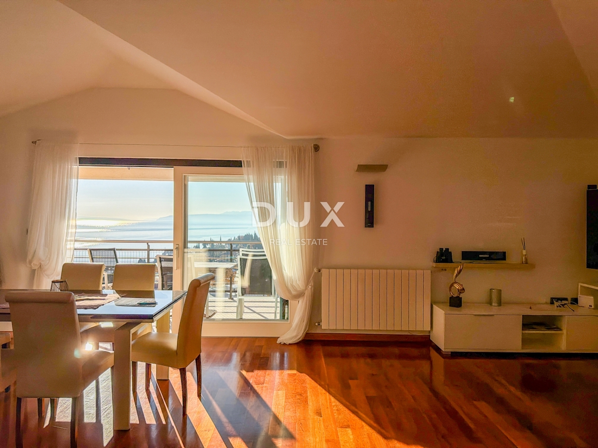 OPATIJA, IČIĆI - penthouse v čudoviti vili nad resortom Mariott, garaža, 300m od plaže