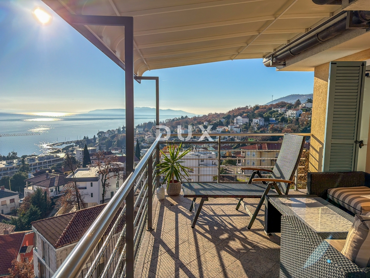 OPATIJA, IČIĆI - penthouse v čudoviti vili nad resortom Mariott, garaža, 300m od plaže