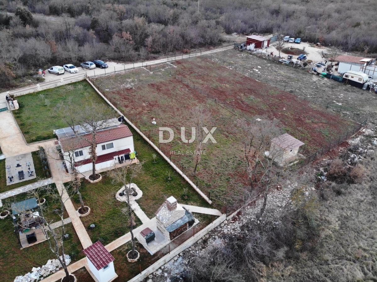 Zemljišče Rovinj, 2.285m2