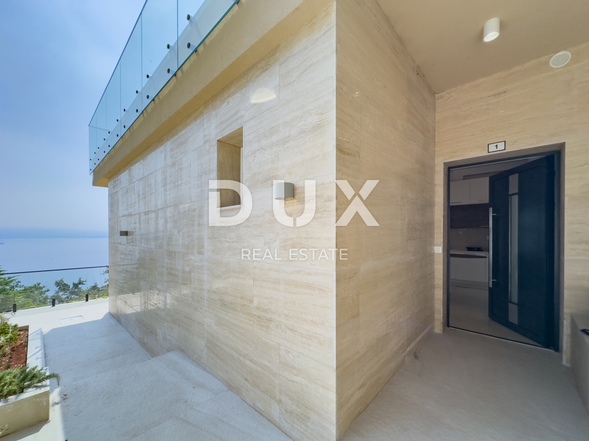 OPATIJA, LOVRAN – ekskluzivno stanovanje s panoramskim razgledom in bazenom