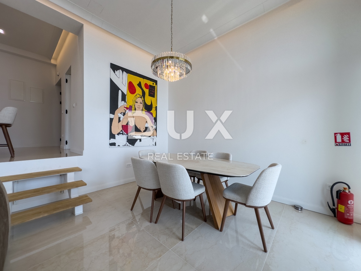 OPATIJA, LOVRAN – ekskluzivno stanovanje s panoramskim razgledom in bazenom