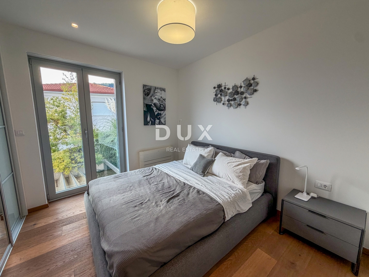 OPATIJA, CENTER - stanovanje v dokončani luksuzni novogradnji z garažo in bazenom