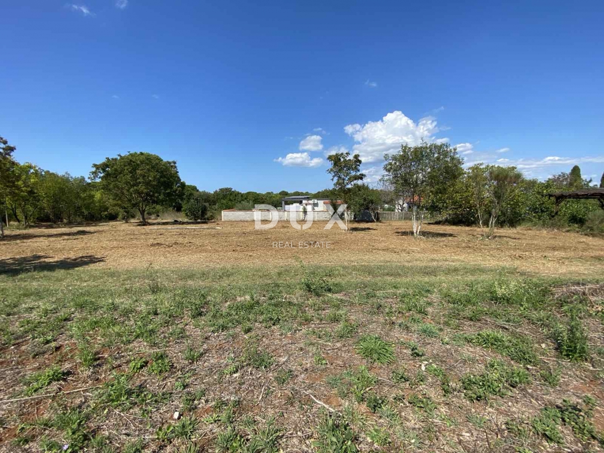 ISTRA, VALBANDON - Gradbeno zemljišče za turistične namene T2