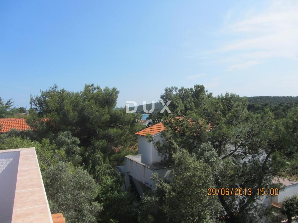 MALI LOŠINJ, ARTATORE - Hiša s tremi apartmaji in razvitim turizmom