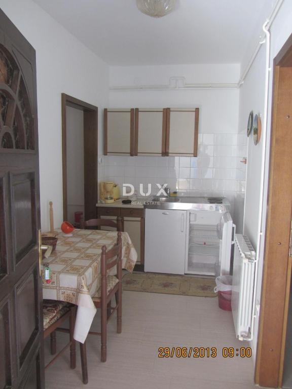 MALI LOŠINJ, ARTATORE - Hiša s tremi apartmaji in razvitim turizmom