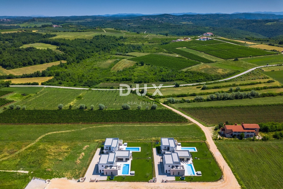 ISTRA, BRTONIGLA – Dve luksuzni vili z bazenoma v mirnem okolju