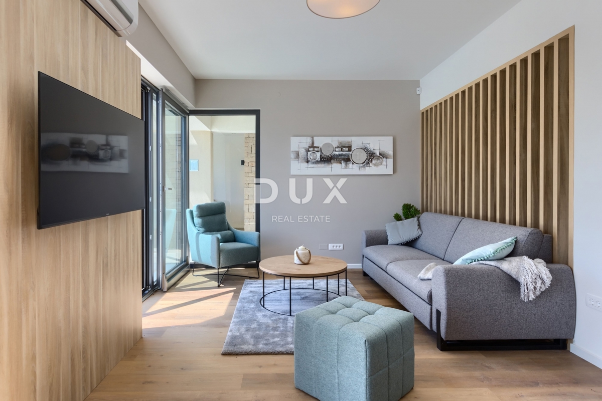 ISTRA, BRTONIGLA – Dve luksuzni vili z bazenoma v mirnem okolju