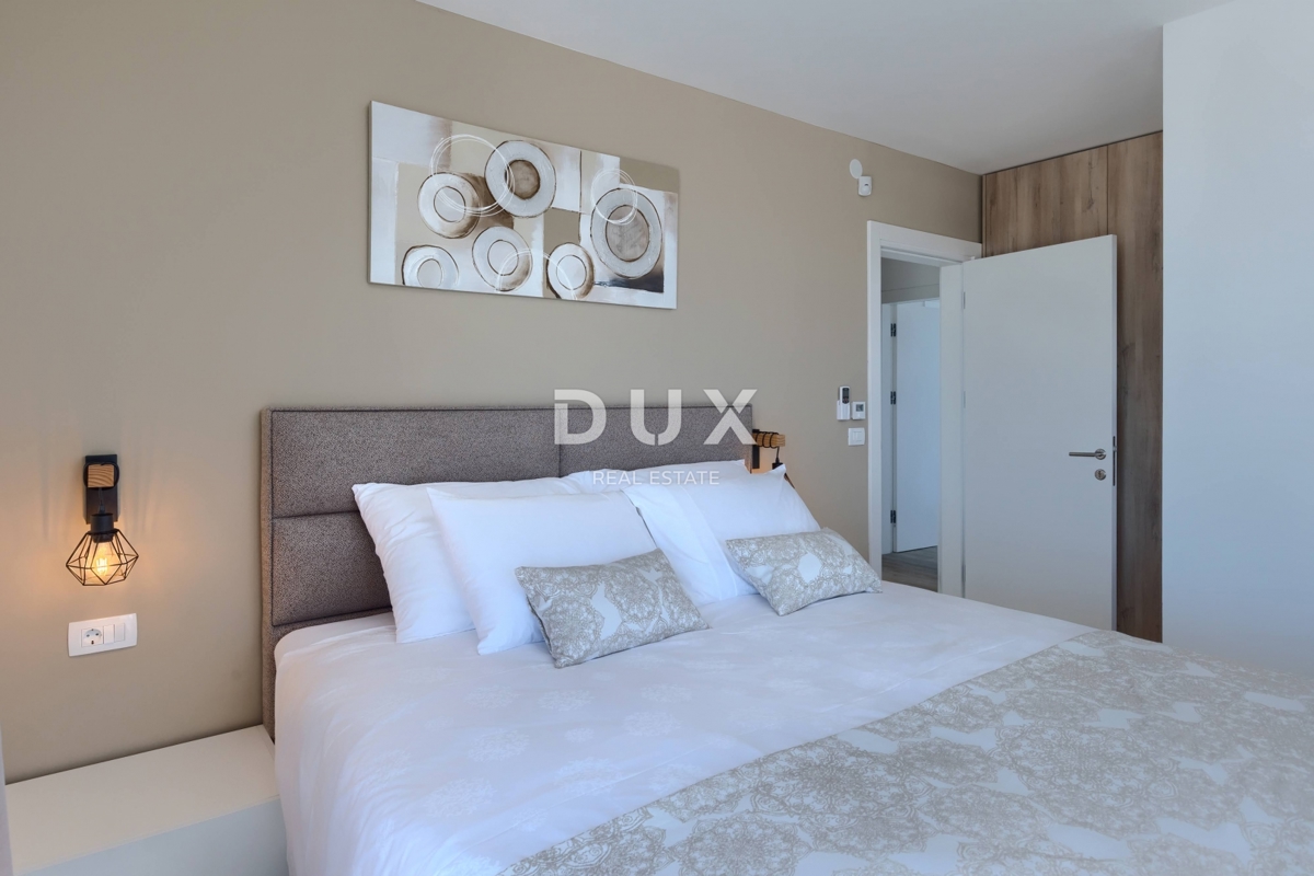 ISTRA, BRTONIGLA – Dve luksuzni vili z bazenoma v mirnem okolju