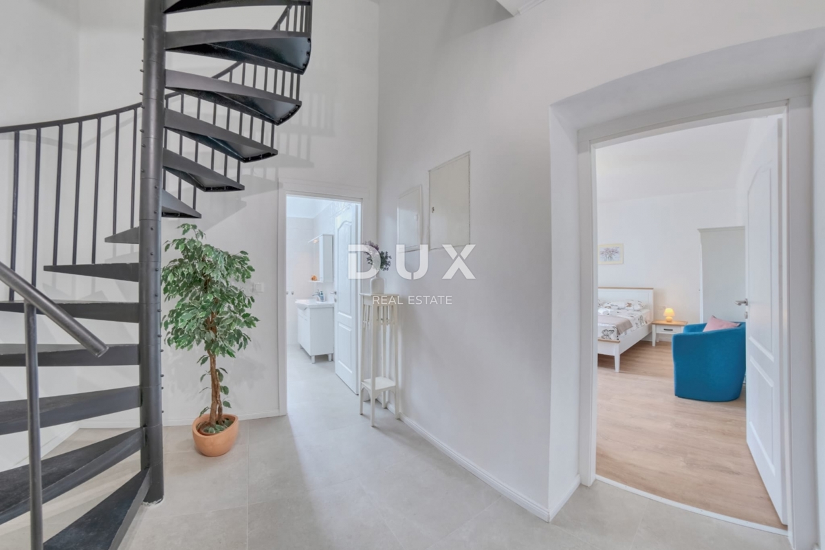 RIJEKA, KRALJEVICA – Na novo prenovljena hiša blizu morja