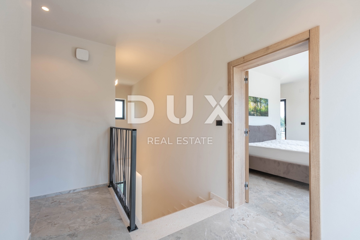 ISTRA, SV. PETAR V GOZDU - Čudovita novogradnja z bazenom in letno kuhinjo