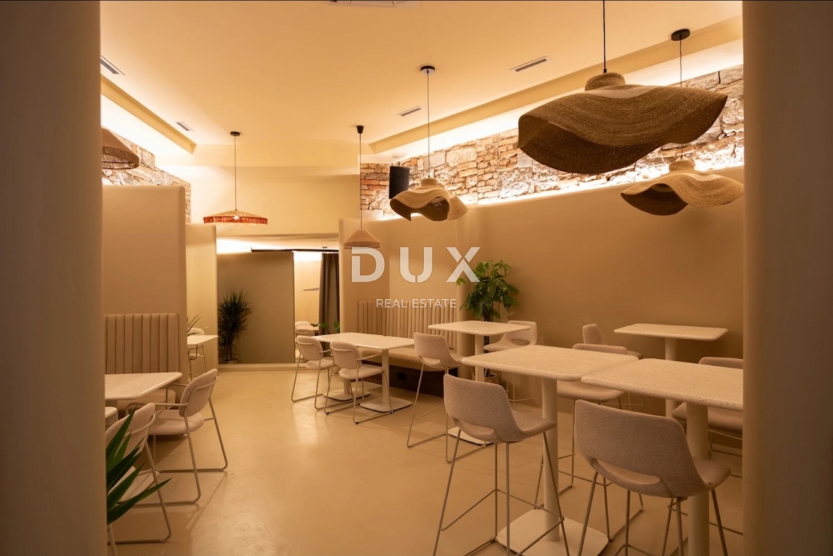 RIJEKA, CENTER - ekskluzivni hotel v samem središču mesta - REDKO NA TRGU!!!