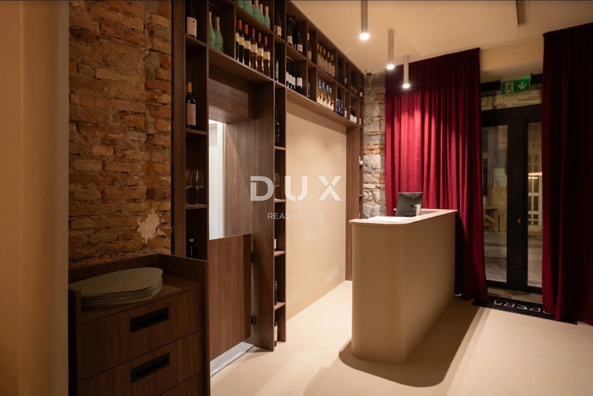 RIJEKA, CENTER - ekskluzivni hotel v samem središču mesta - REDKO NA TRGU!!!