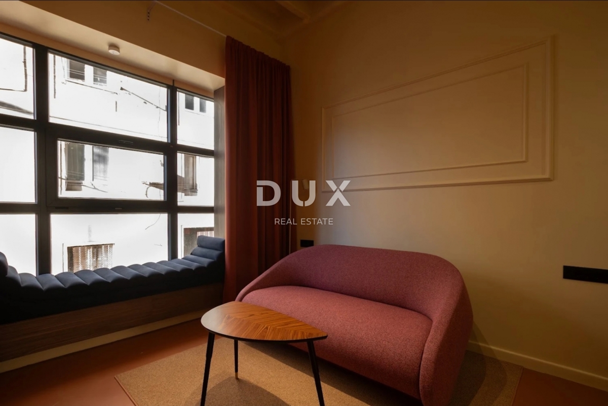 RIJEKA, CENTER - ekskluzivni hotel v samem središču mesta - REDKO NA TRGU!!!