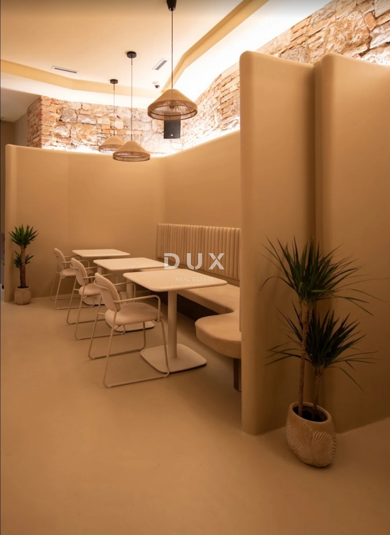 RIJEKA, CENTER - ekskluzivni hotel v samem središču mesta - REDKO NA TRGU!!!