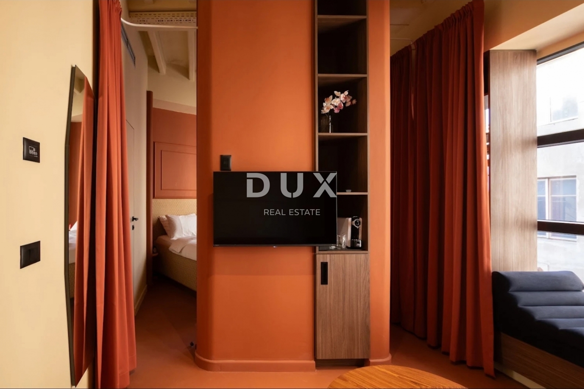 RIJEKA, CENTER - ekskluzivni hotel v samem središču mesta - REDKO NA TRGU!!!