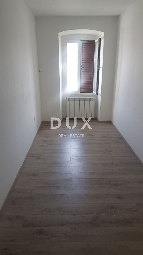 RIJEKA, CENTER - 133 m2 pisarniških prostorov v samem središču mesta - idealno za polikliniko, sedež podjetja