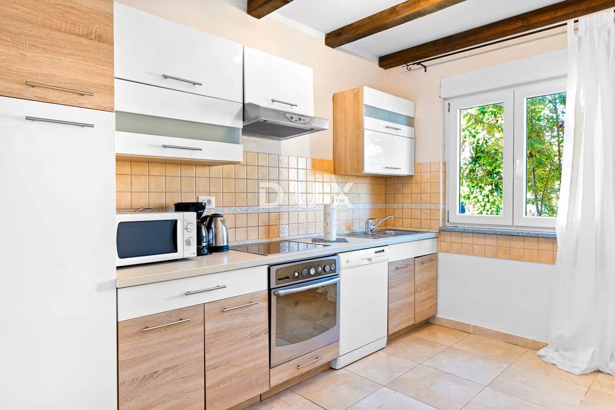 Hiša Funtana, 238m2