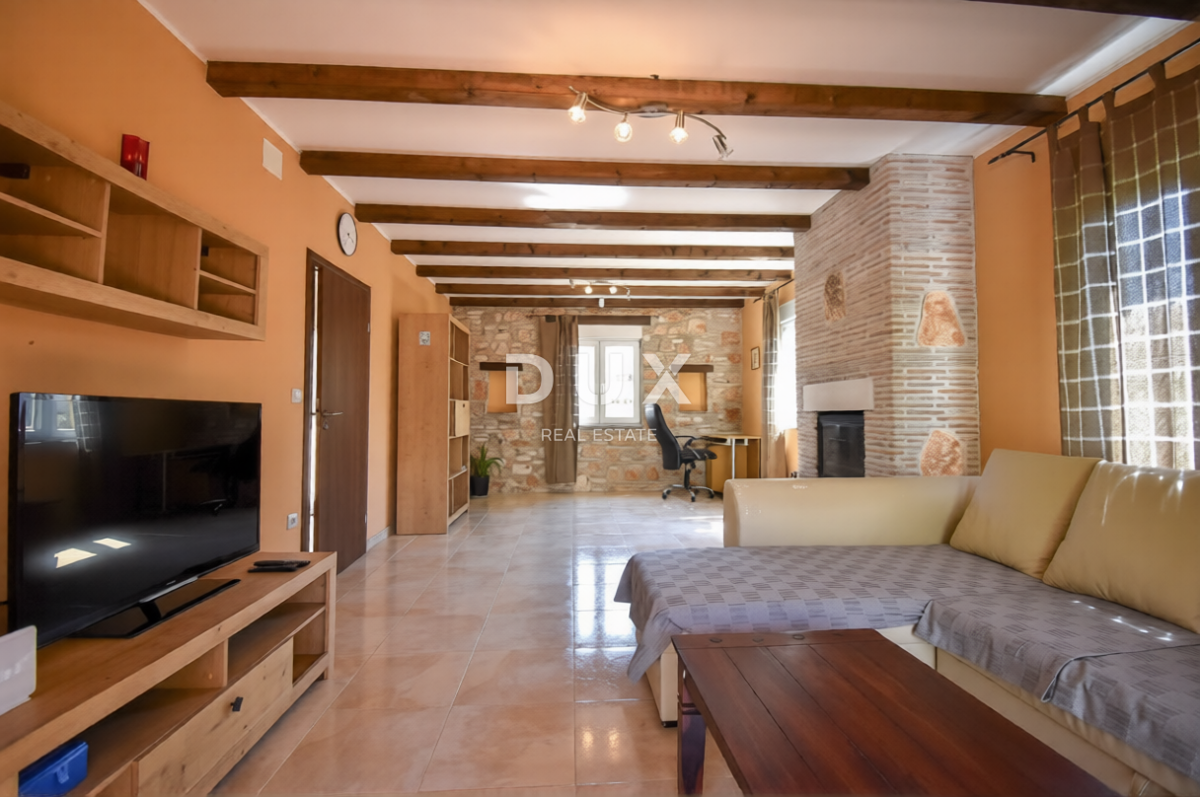 Hiša Funtana, 238m2