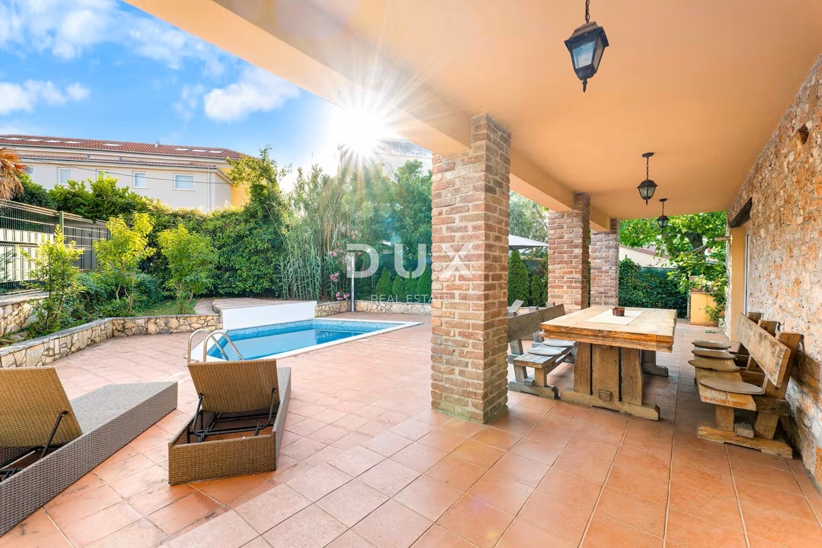 Hiša Funtana, 238m2