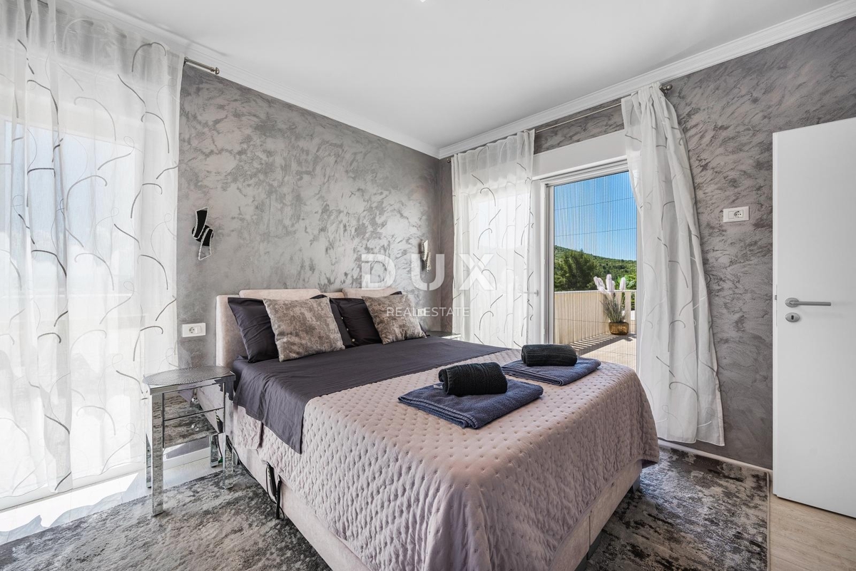 Hiša Bilice, Šibenik - Okolica, 142m2