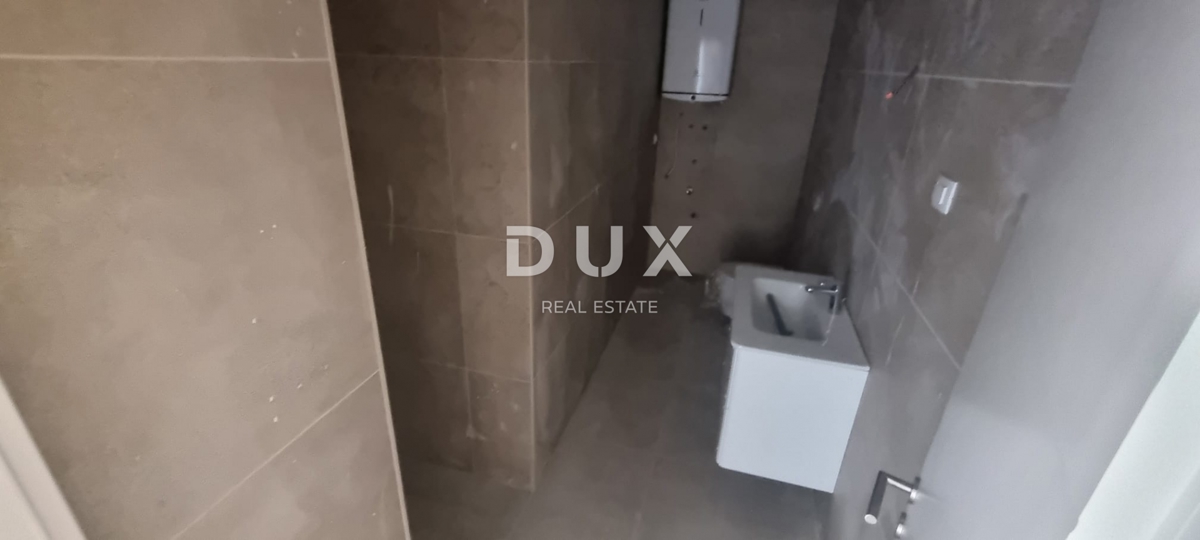 ISTRA, PULA - Moderna novogradnja na odlični lokaciji!