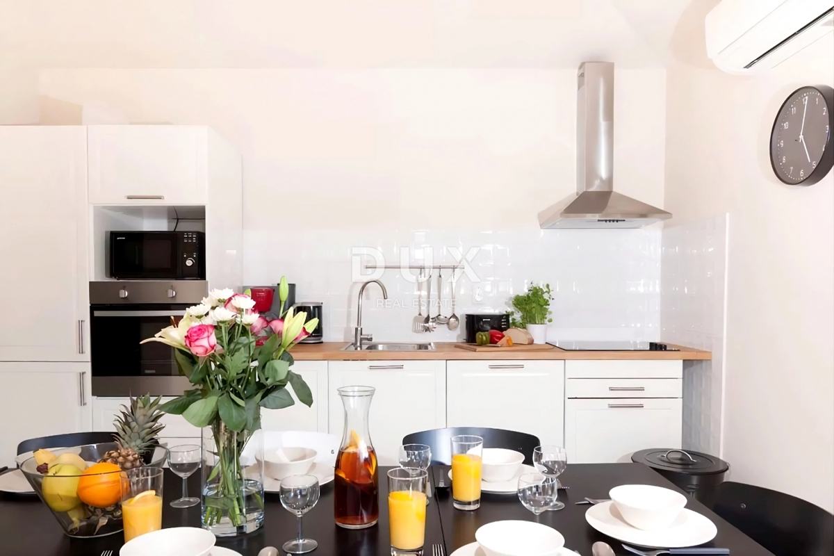 ISTRA, BARBAN - Mediteranska hiša z bazenom