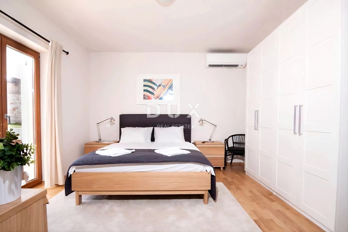 ISTRA, BARBAN - Mediteranska hiša z bazenom