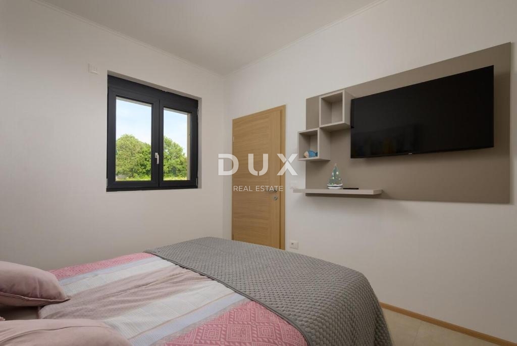 ISTRA, ROVINJ - Novozgrajena moderna enonadstropna hiša v mirnem okolju