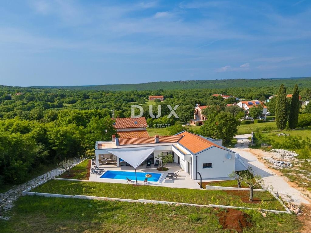 ISTRA, ROVINJ - Novozgrajena moderna enonadstropna hiša v mirnem okolju