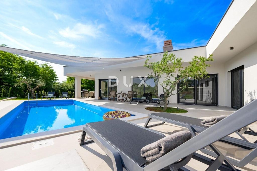 ISTRA, ROVINJ - Novozgrajena moderna enonadstropna hiša v mirnem okolju