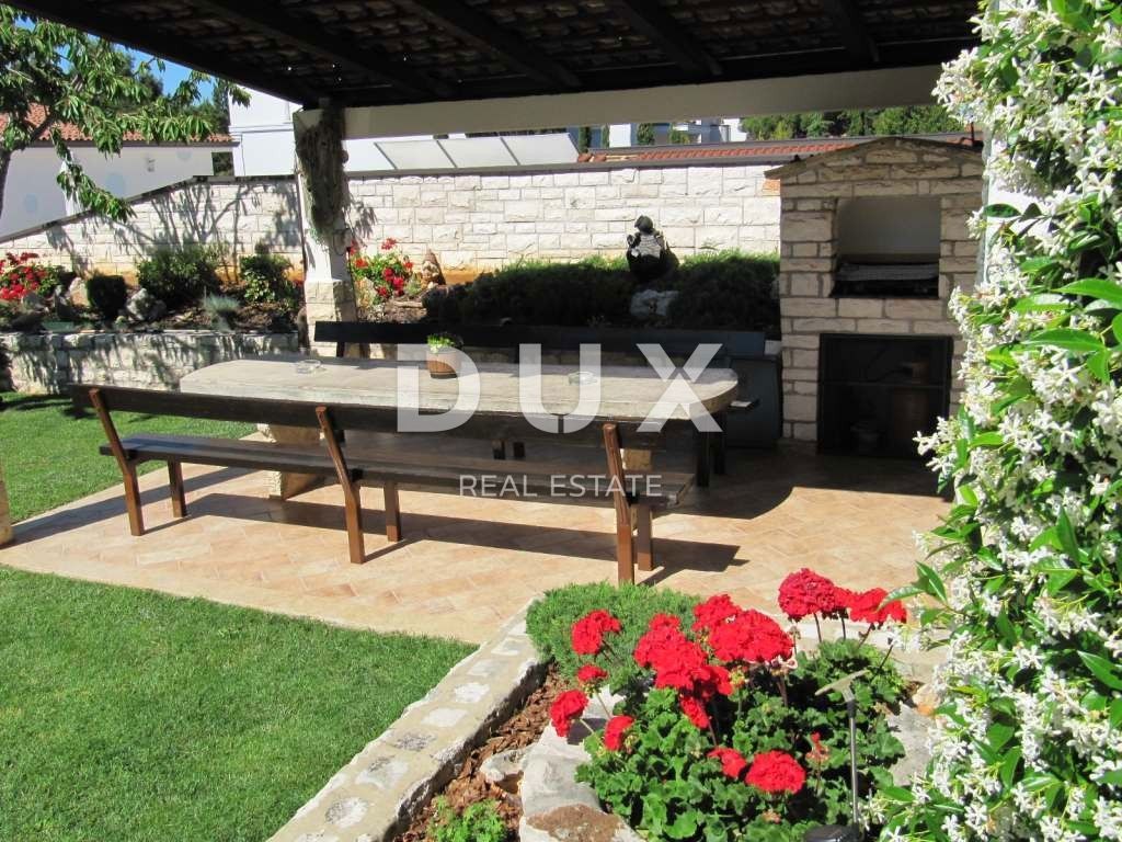 ISTRA, UMAG - Kamnita lepotica prva vrsta do morja