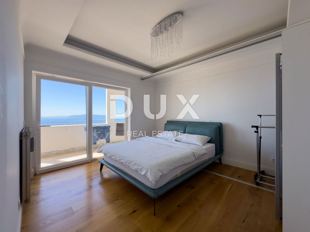 OPATIJA, POBRI - SAMO PRI NAS! Dizajnersko opremljeno stanovanje s panoramskim pogledom na morje