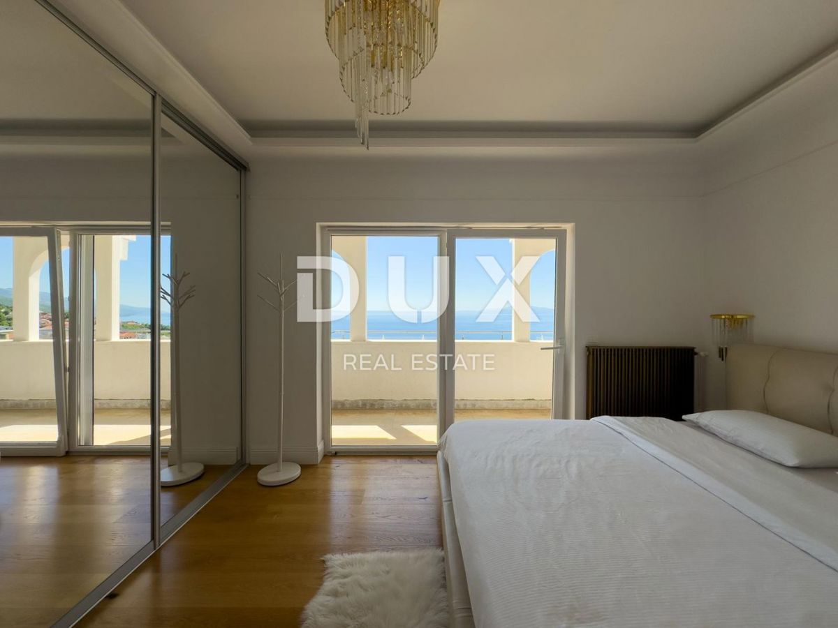 OPATIJA, POBRI - SAMO PRI NAS! Dizajnersko opremljeno stanovanje s panoramskim pogledom na morje