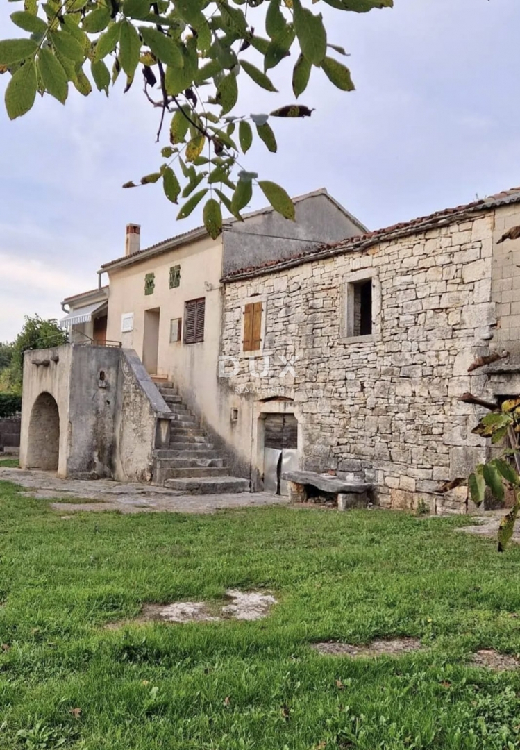 Hiša Kanfanar, 230m2