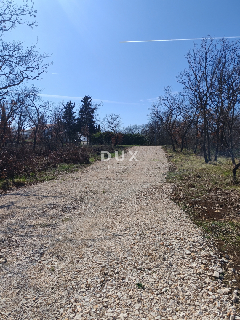 Zemljišče Lovinac, Poličnik, 749m2