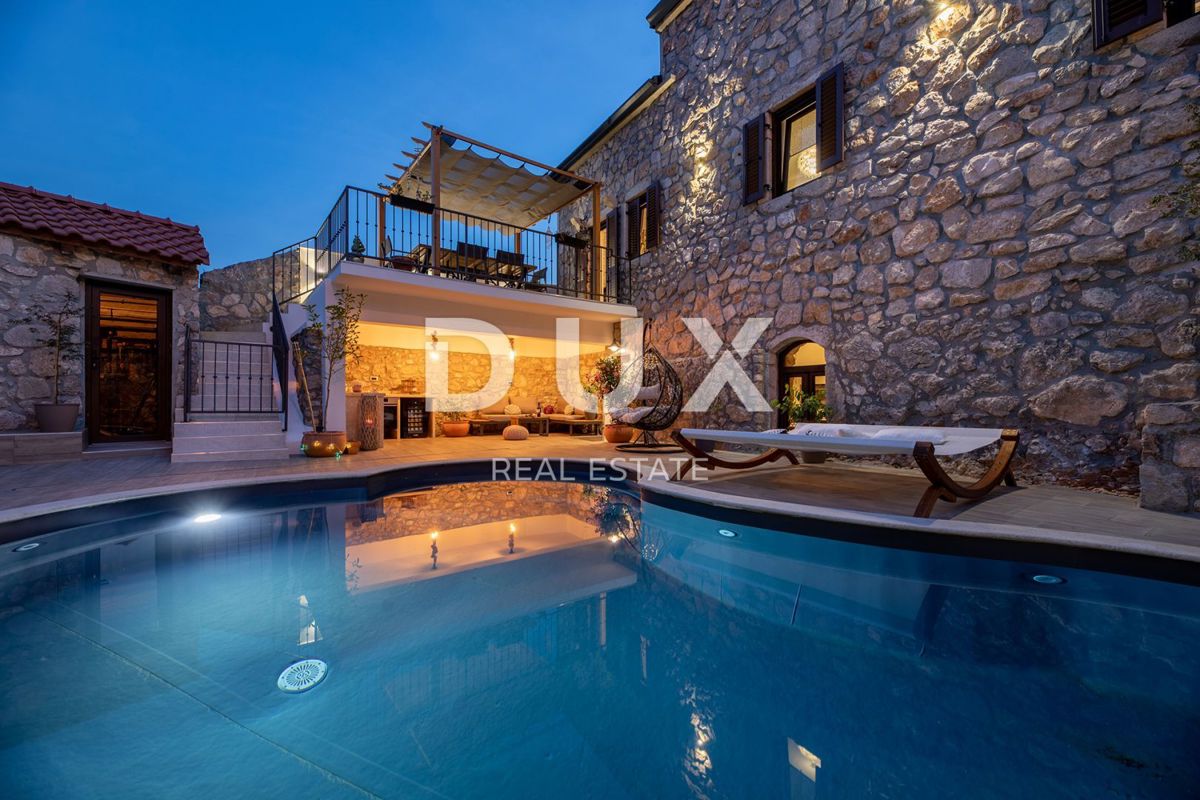 Otok Krk - Luksuzna kamnita vila z bazenom