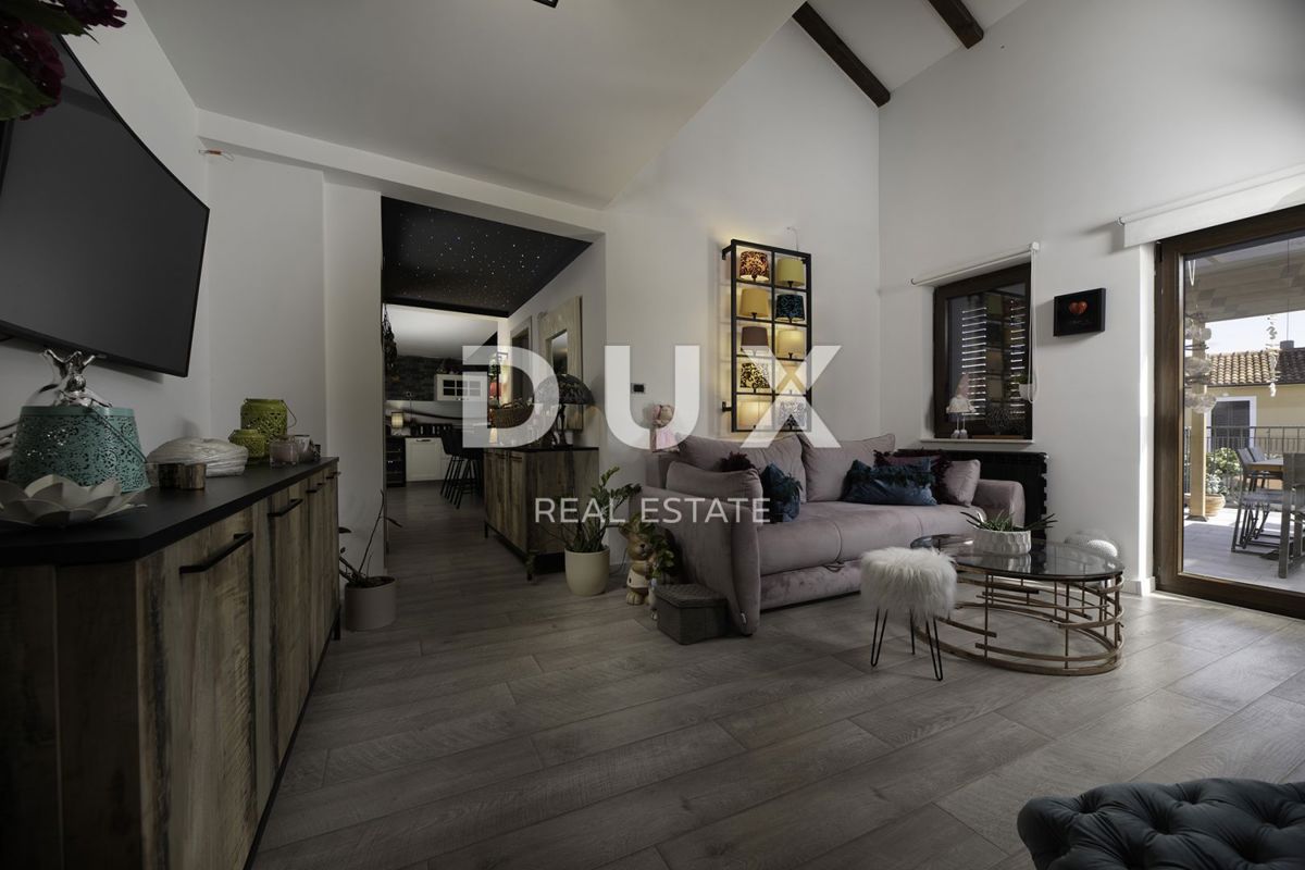 Otok Krk - Luksuzna kamnita vila z bazenom