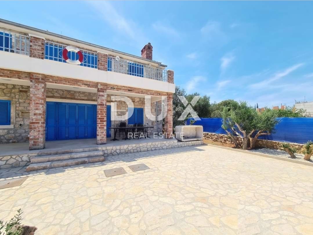 OTOK PAŠMAN, ŽDRELAC - Luksuzna kamnita vila z bazenom ob morju