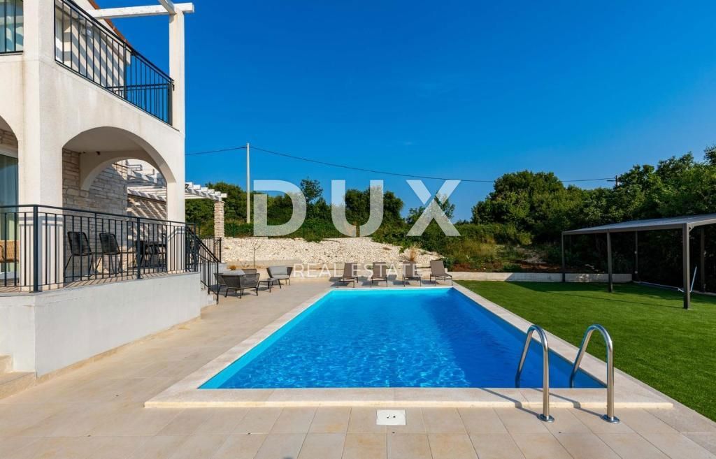 ISTRA, RABAC - Čudovita vila s pogledom na morje