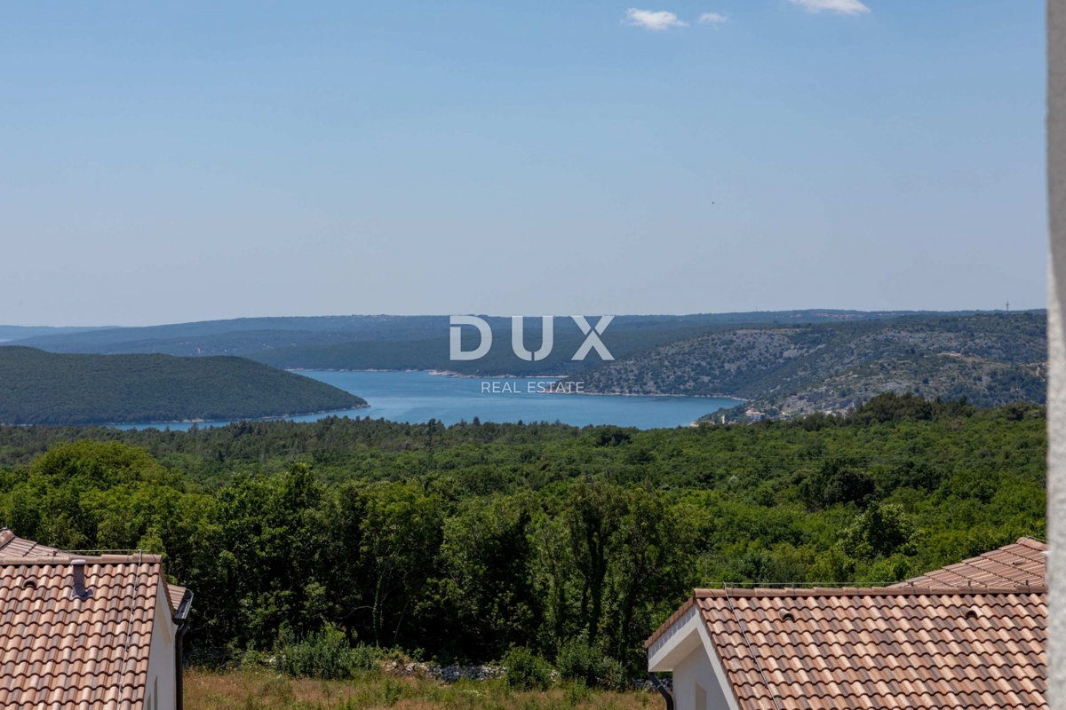 ISTRA, RABAC - Udobna hiša z bazenom in pogledom na morje