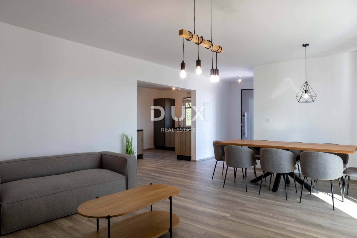 ISTRA, RABAC - Udobna hiša z bazenom in pogledom na morje