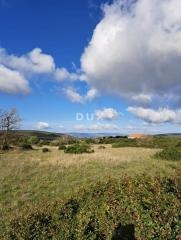 SUKOŠAN, DEBELJAK - Gradbeno zemljišče s pogledom na morje