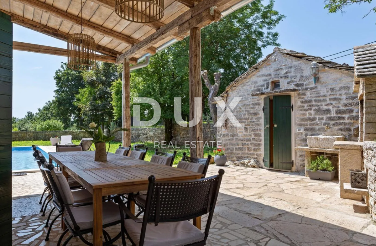 ISTRA, ŽMINJ (OKOLICA) - Impresivna istrska kamnita hiša z bazenom