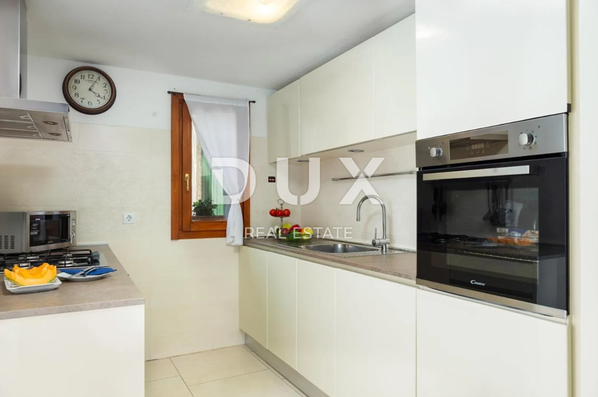 ISTRA, ŽMINJ (OKOLICA) - Impresivna istrska kamnita hiša z bazenom