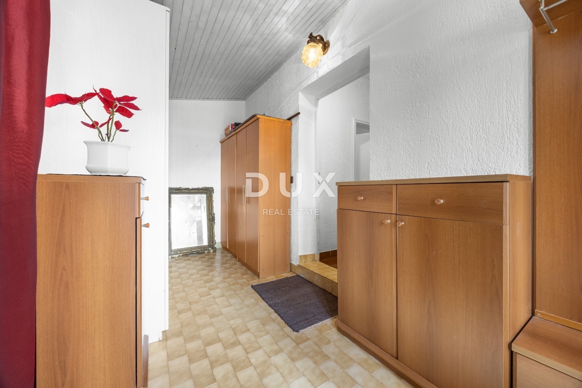 Hiša Ližnjan, 350m2