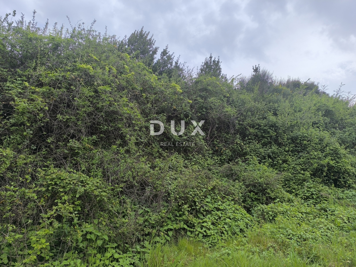 Zemljišče Premantura, Medulin, 1.010m2