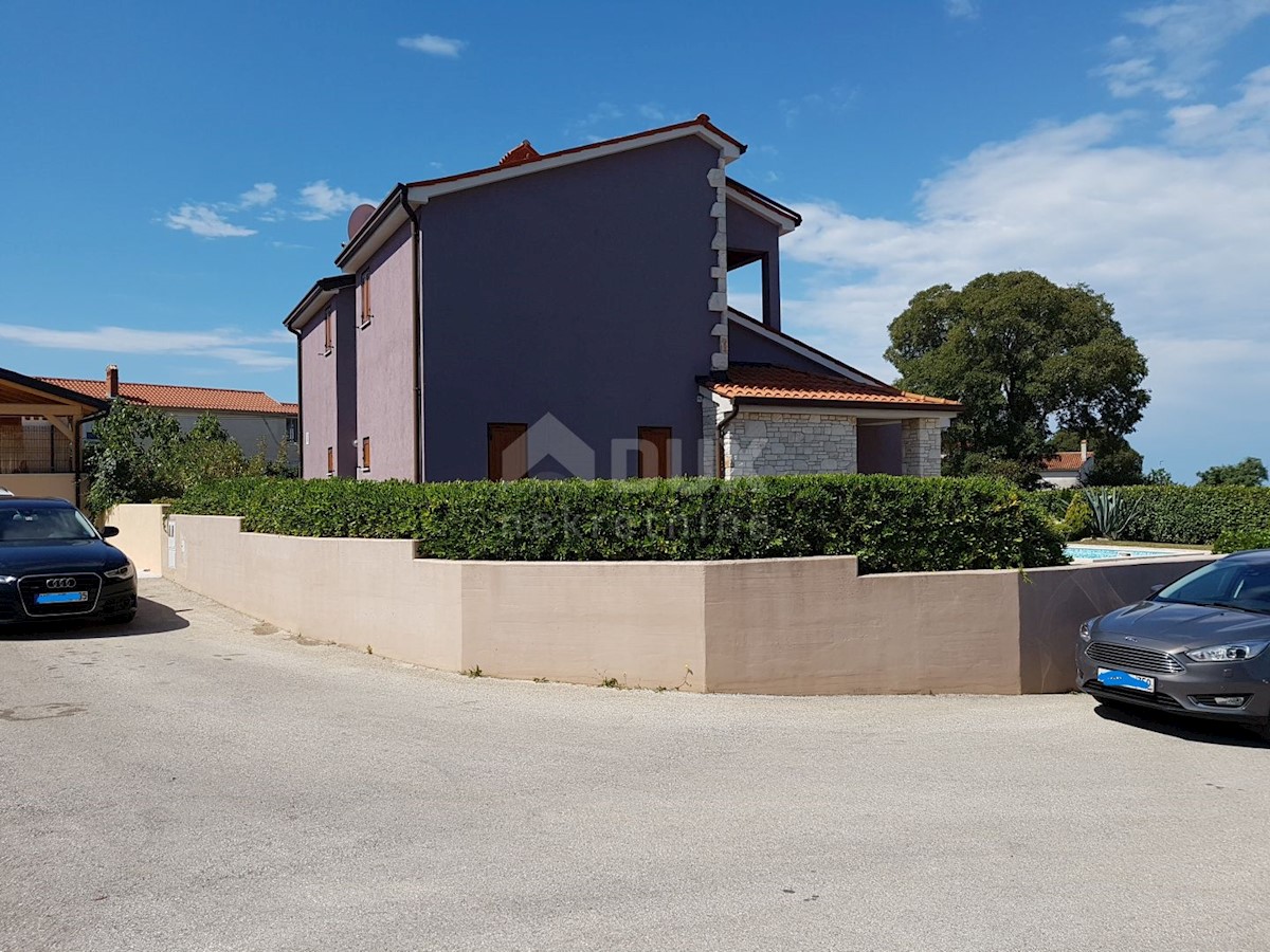 ISTRA, GALIŽANA - Kamnita vila s pogledom na morje!